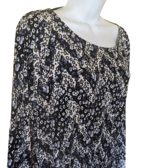 Black and White Long Sleeve Printed Belted Dress Size XL --- - Picture 3 of 3